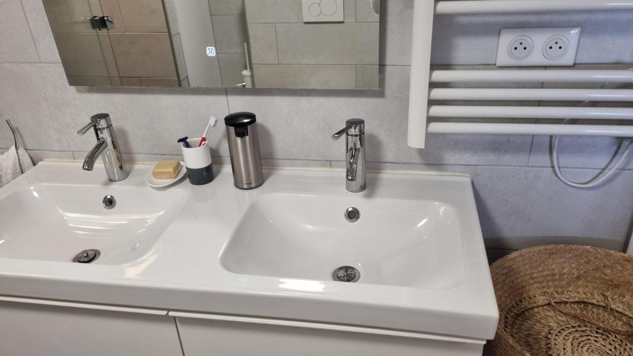 Paris beaugrenelle: charmante résidence Esterno foto